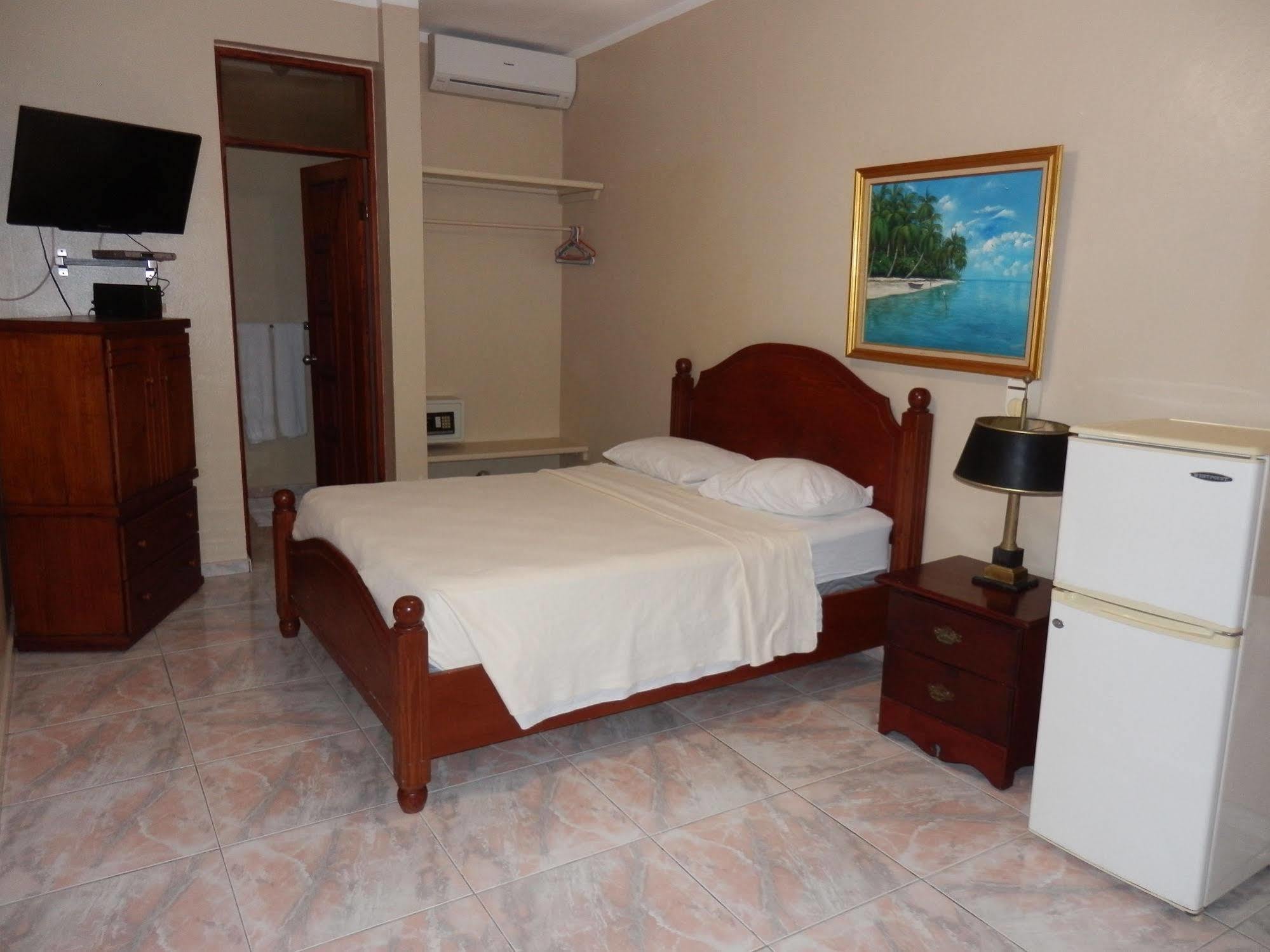 Hotel Garant & Suites Boca Chica Esterno foto